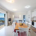 Villa Kavos House
