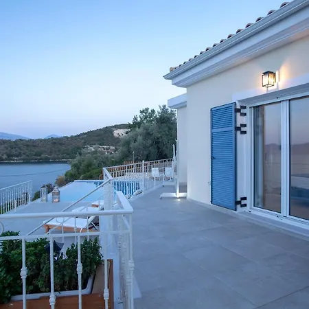 Villa Kavos House