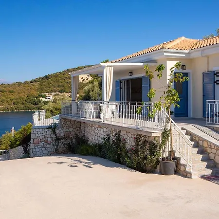 Вилла Kavos House *